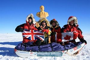 Team N2i на южном полюсе недоступности